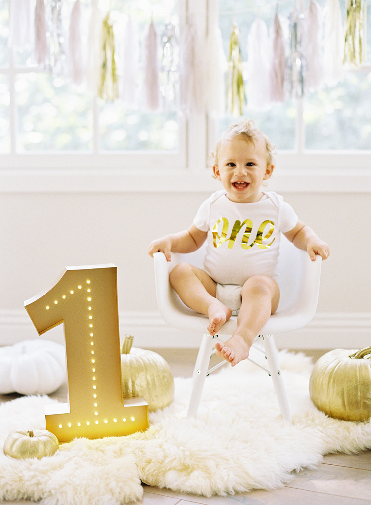 first birthday & cake smash baby photography